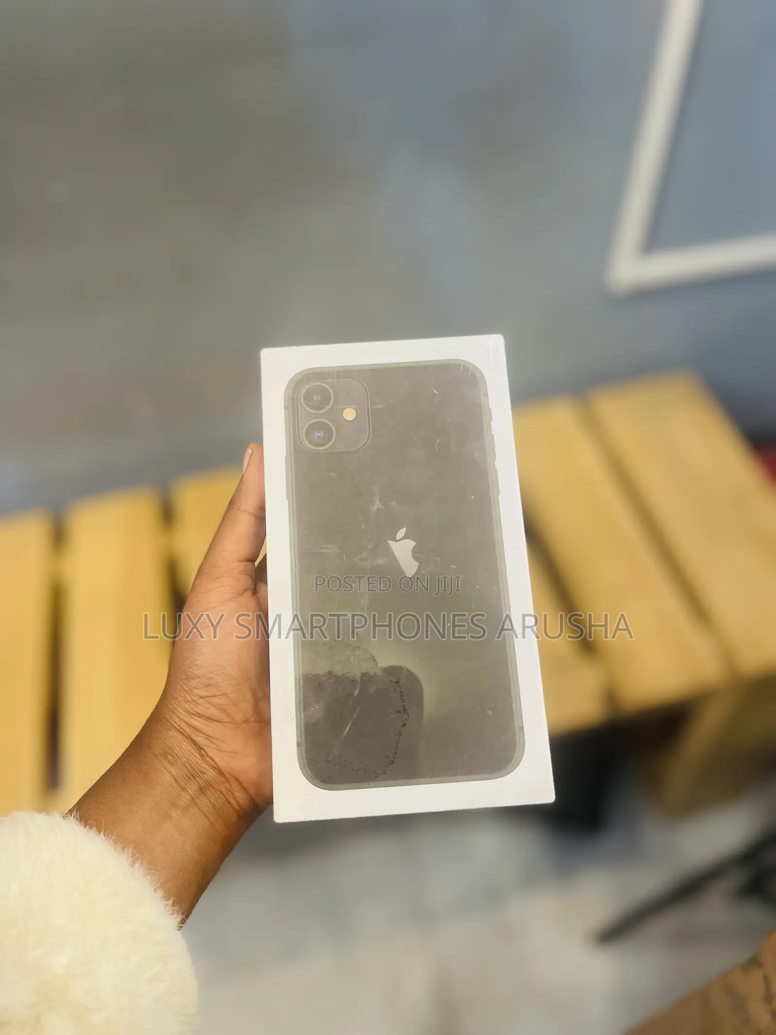 New Apple iPhone 11 128 GB Black
