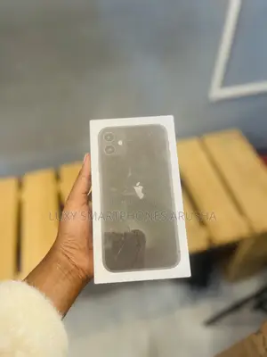 New Apple iPhone 11 128 GB Black