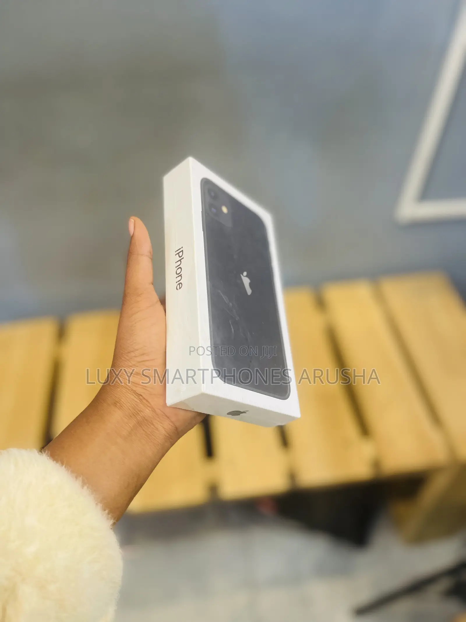 New Apple iPhone 11 128 GB Black