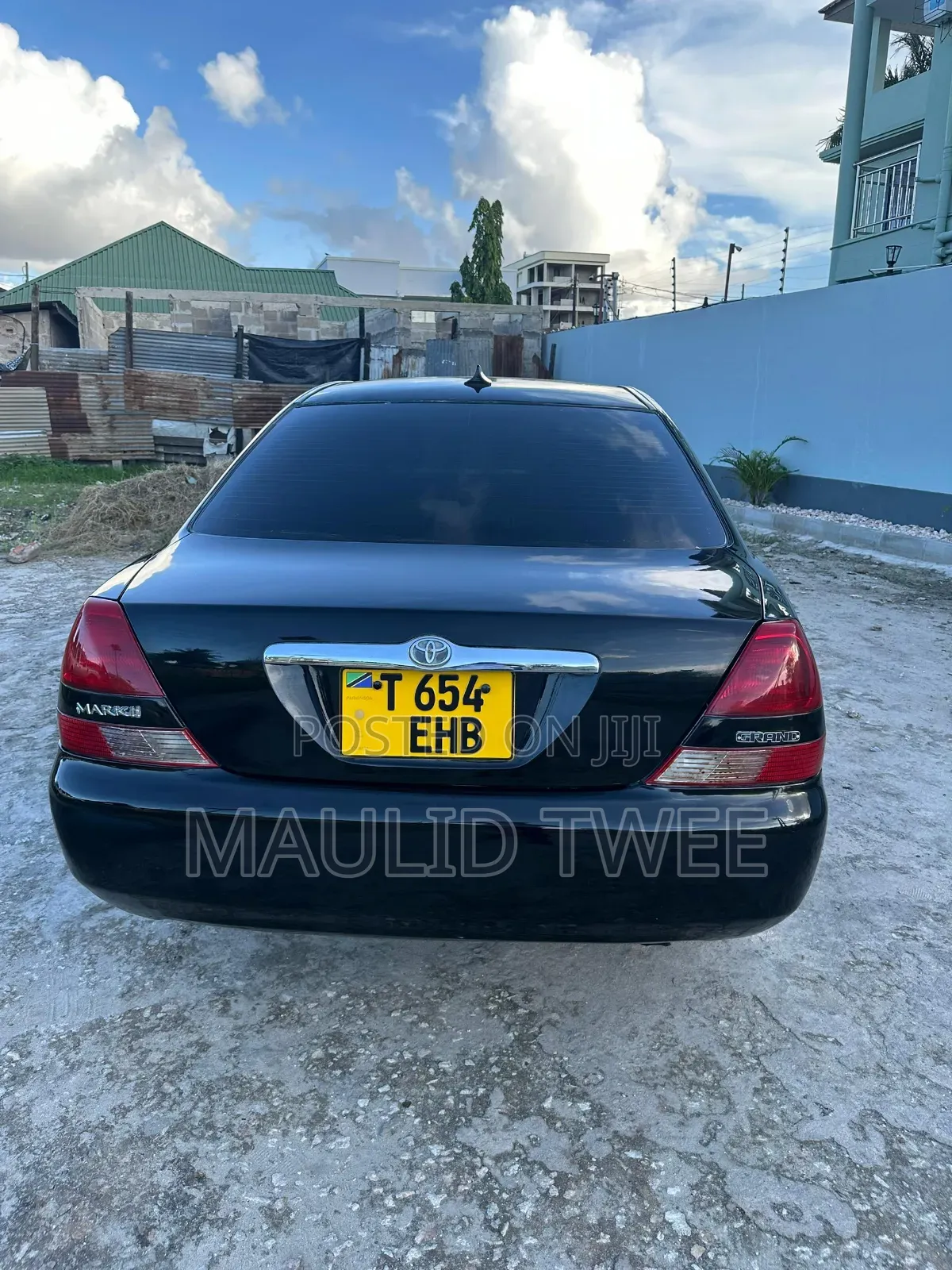 Toyota Mark II 2004 Black