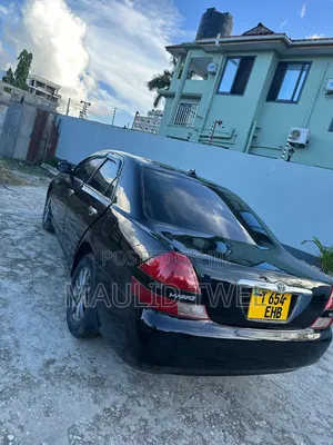 Toyota Mark II 2004 Black