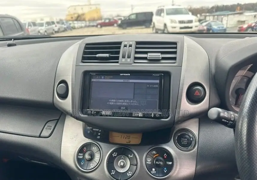 Toyota Vanguard 2010 Black