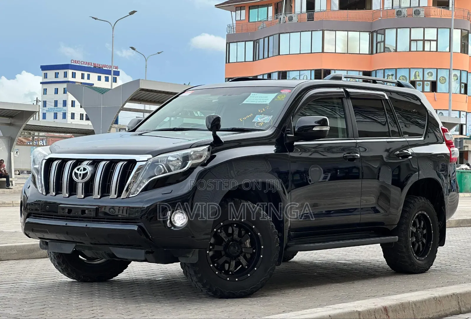 Toyota Land Cruiser Prado 2016 Black