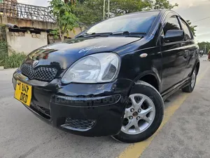 Toyota Vitz 2003 Black