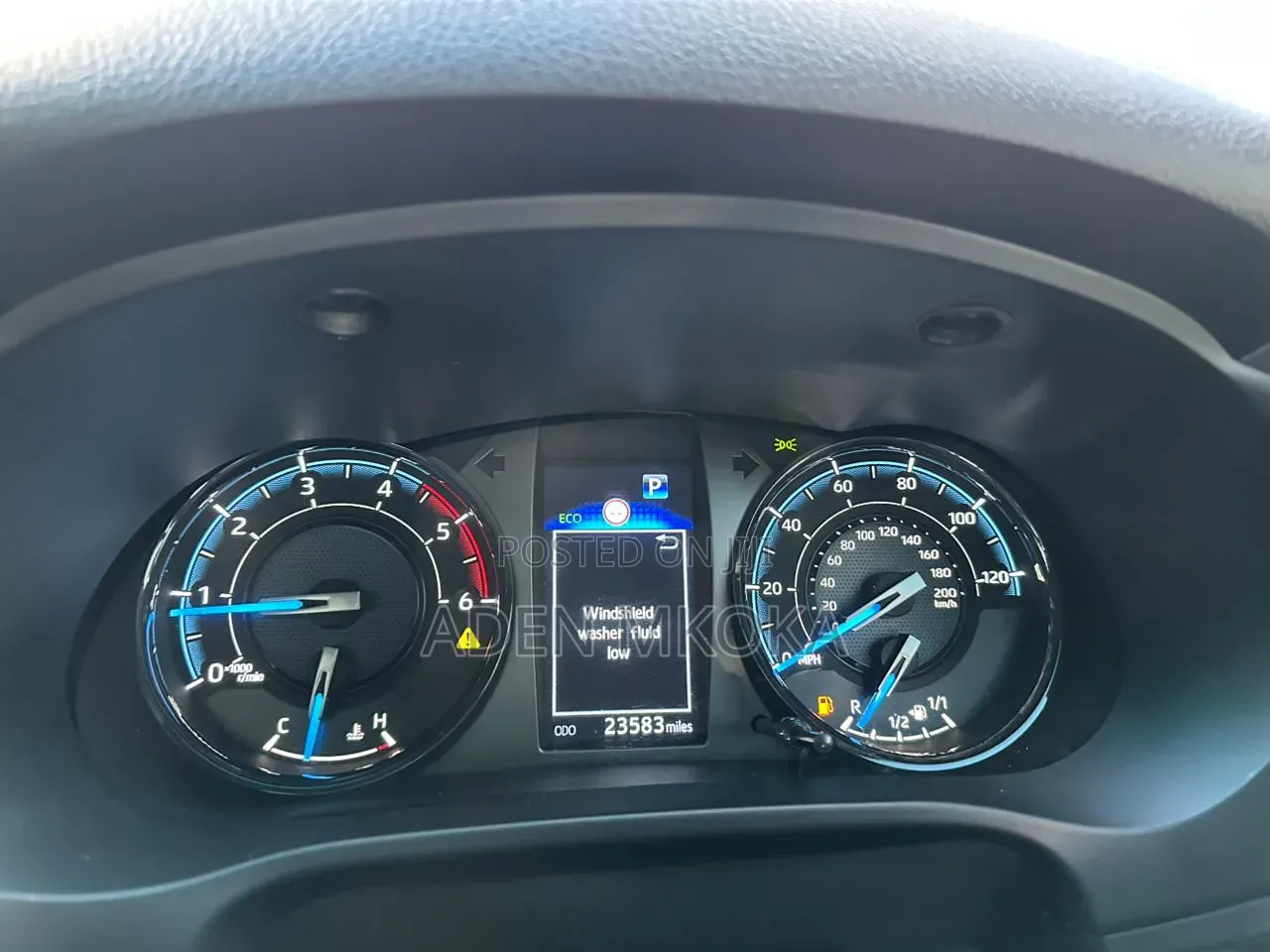 New Toyota Hilux 2023 Gray