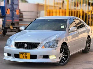 Toyota Crown 2006 Silver
