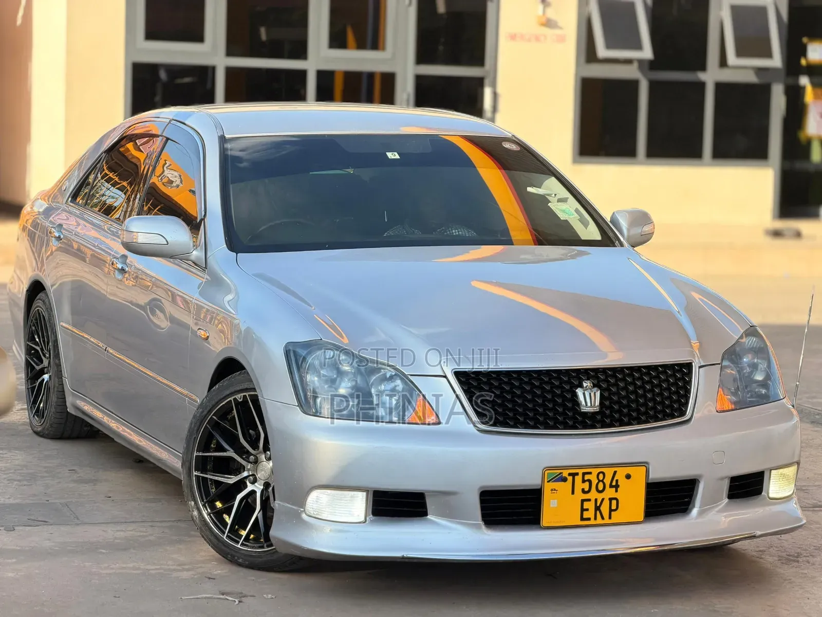 Toyota Crown 2006 Silver