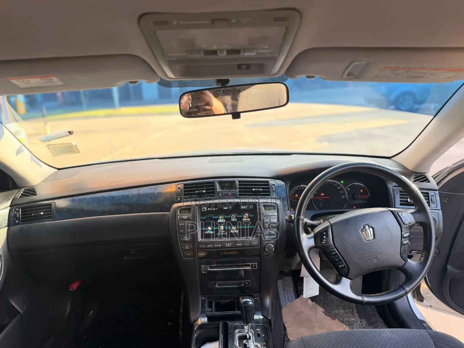 Toyota Crown 2006 Silver