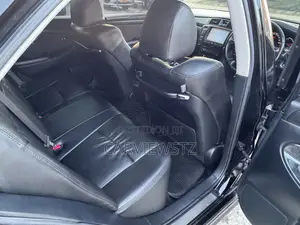 Toyota Crown 2004 Black
