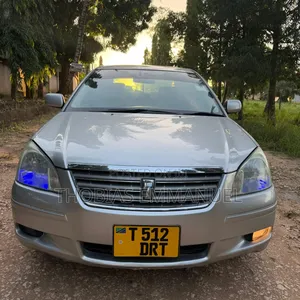 Toyota Premio 2005 Silver