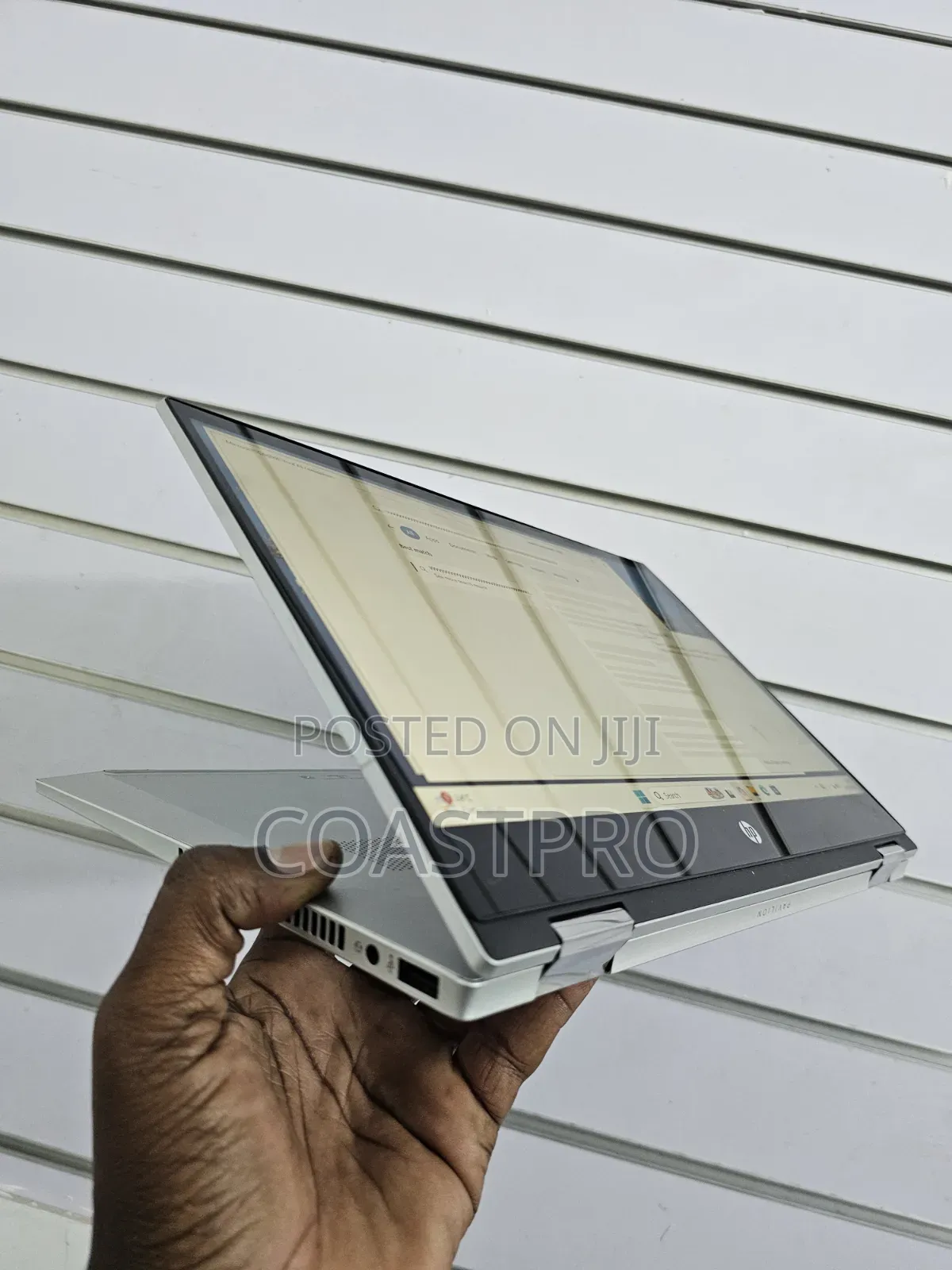 Laptop HP Pavilion 14 x360 2-in-1 8GB Intel Core i5 SSD 256GB