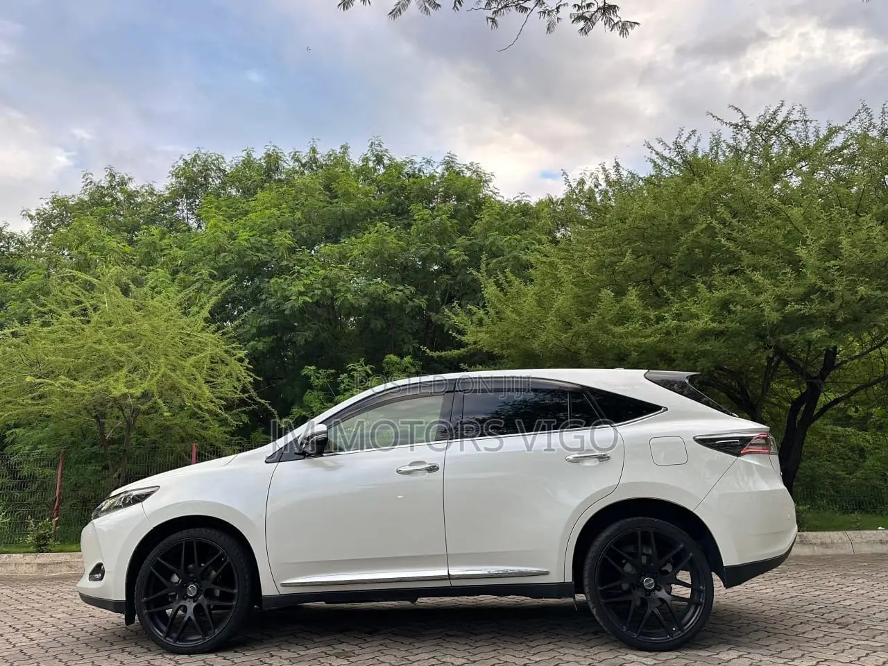 Toyota Harrier 2017 Pearl