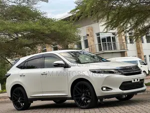 Toyota Harrier 2017 Pearl