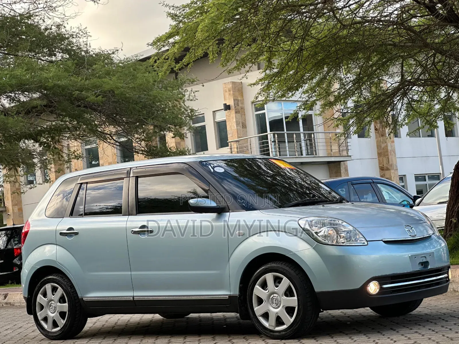 Mazda Verisa 2008 Blue