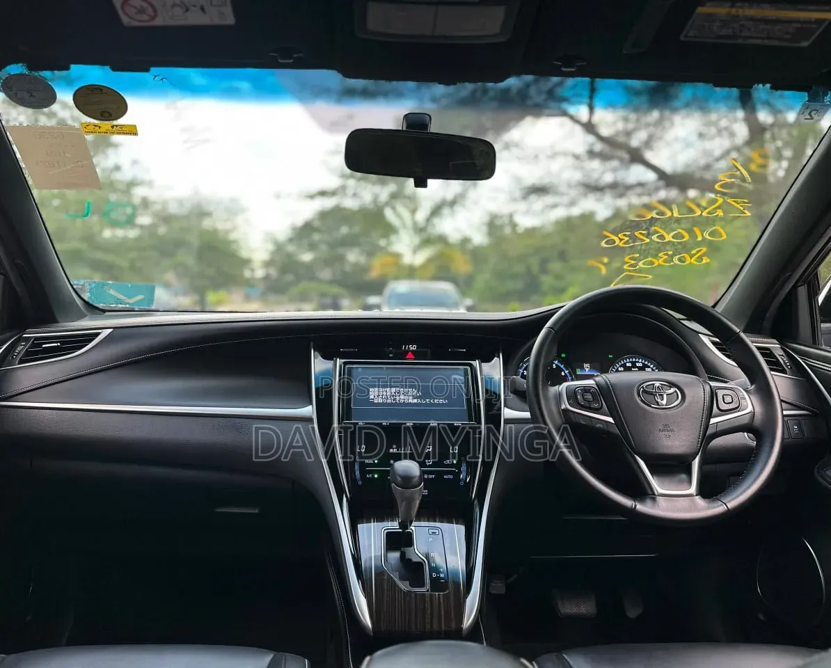 Toyota Harrier 2017 Pearl