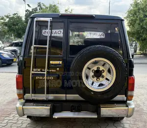 Toyota Land Cruiser Prado 2000 Black