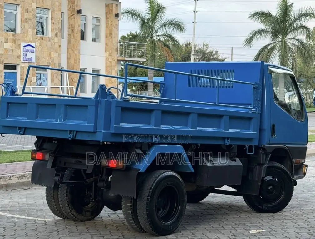 Mitsubishi Canter