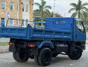 Mitsubishi Canter