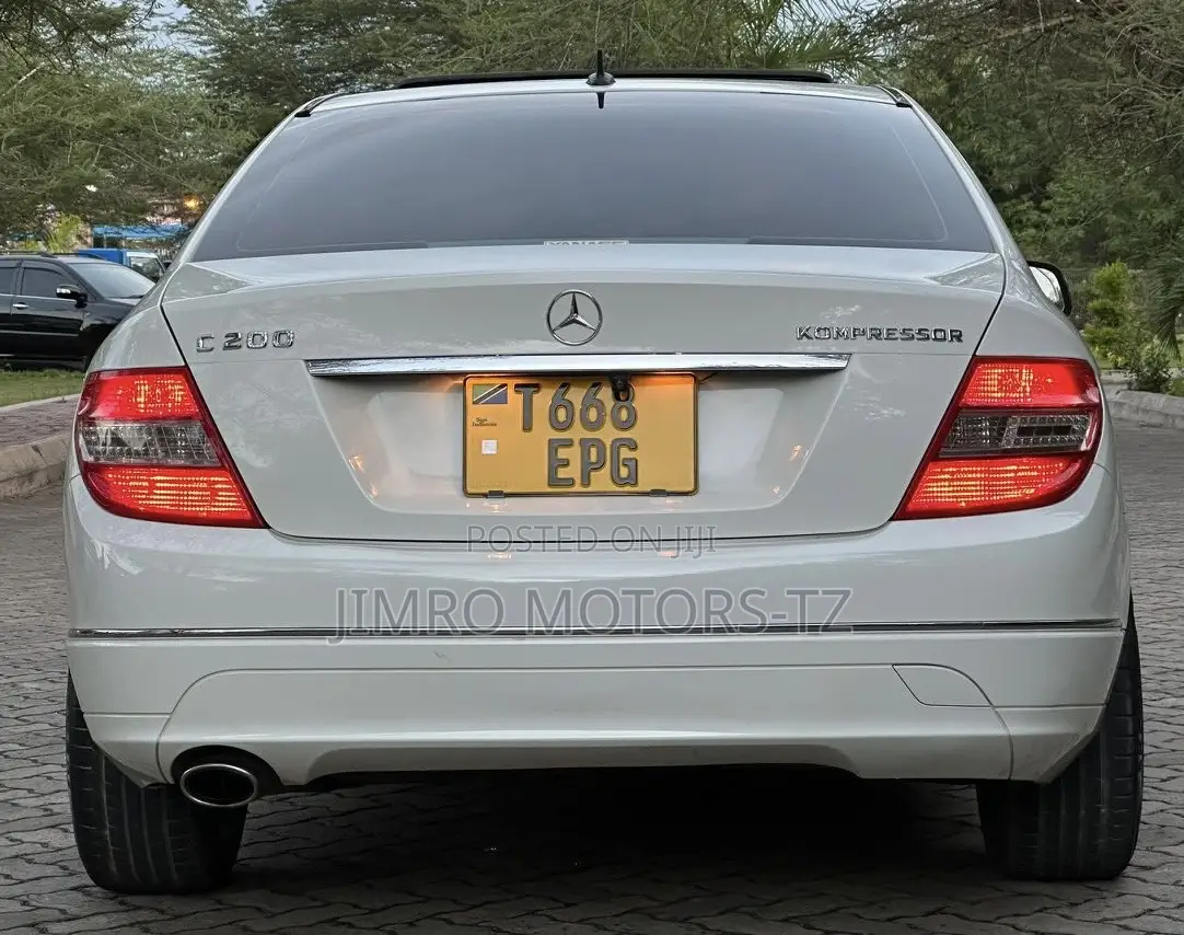 Mercedes-Benz C-Class 2008 White