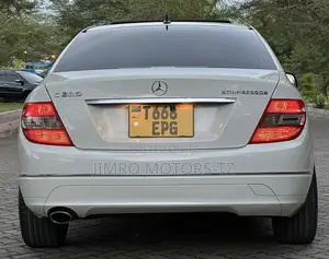 Mercedes-Benz C-Class 2008 White