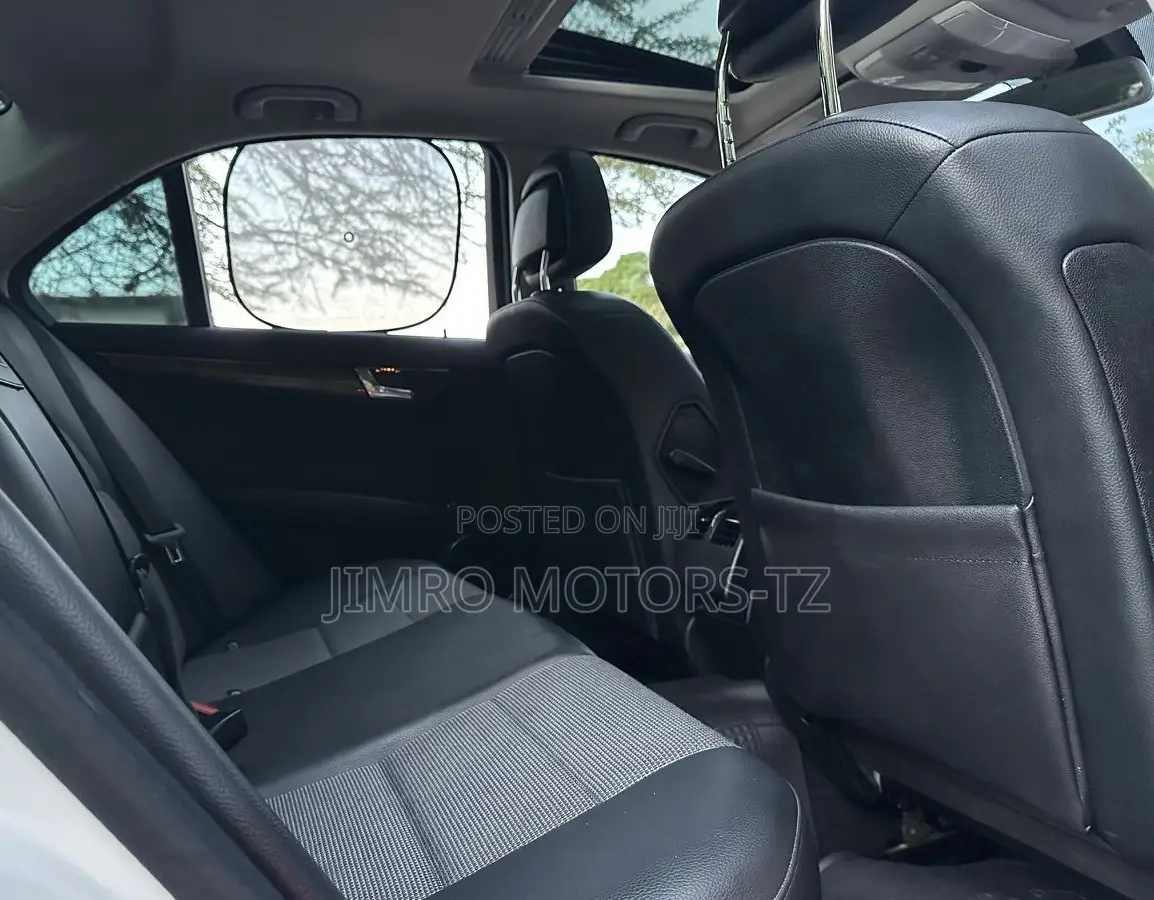 Mercedes-Benz C-Class 2008 White