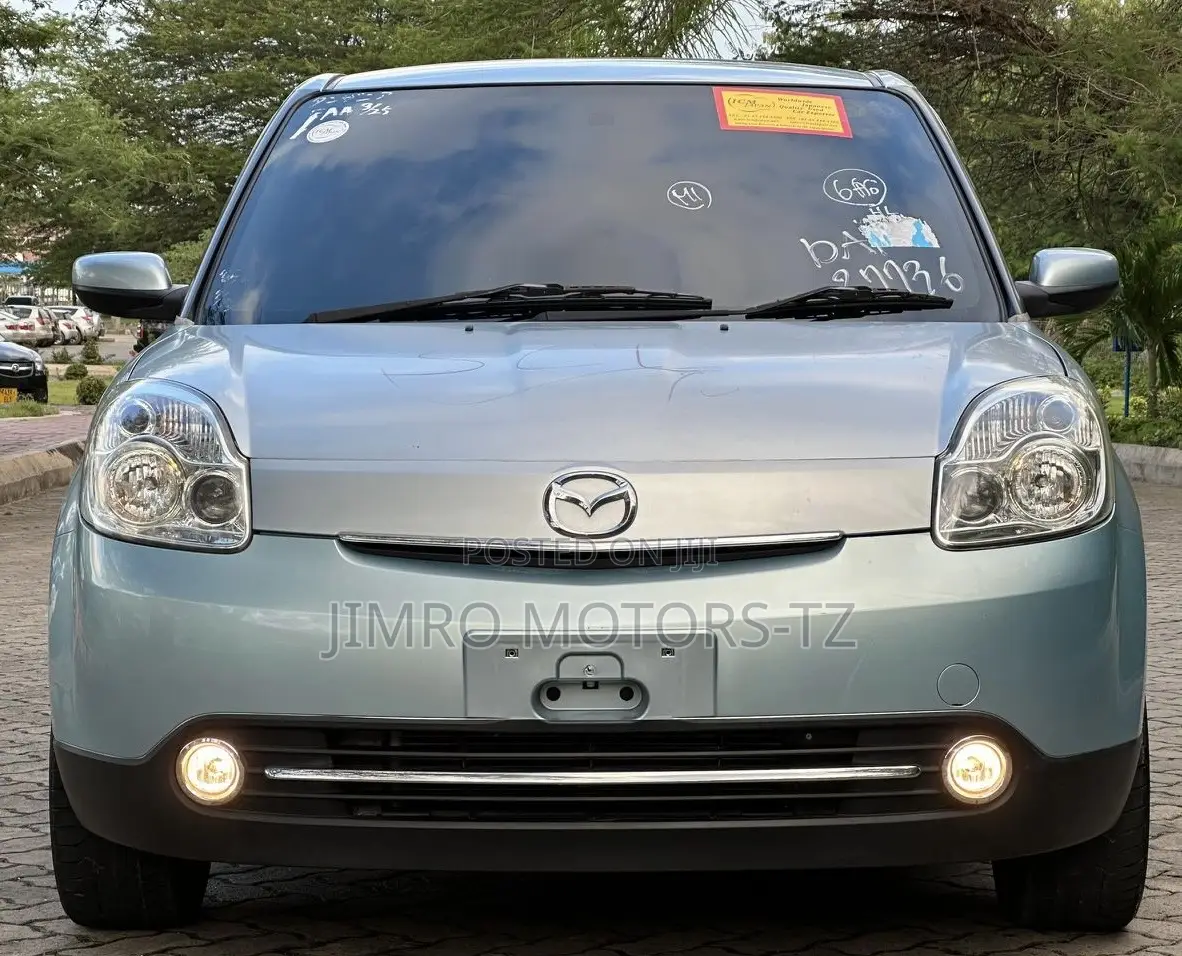Mazda Verisa 2008 Blue