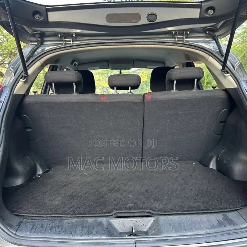 Nissan Juke 2011 Gray