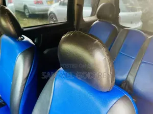 Toyota Fun Cargo 2004 Blue