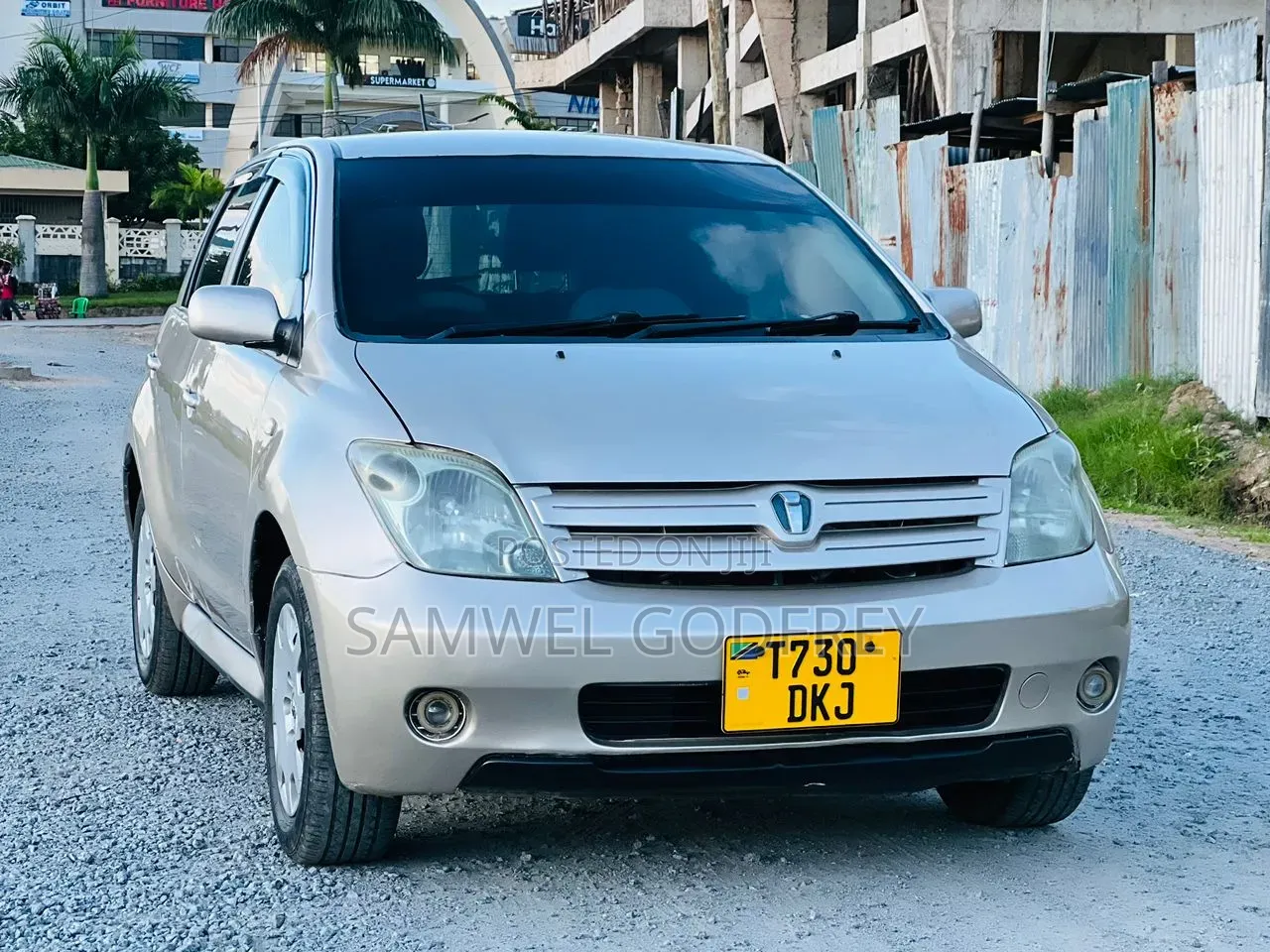 Toyota IST 2008 Silver