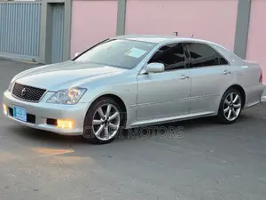 Toyota Crown 2007 Gray