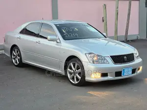 Toyota Crown 2007 Gray