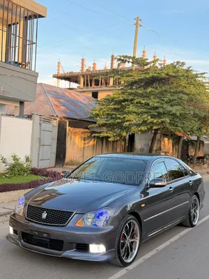 Toyota Crown 2007 Gray