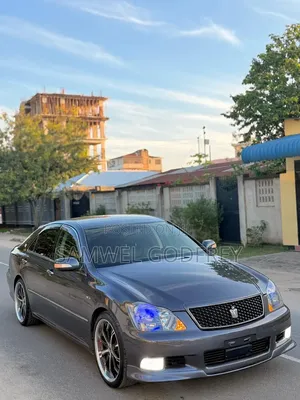 Toyota Crown 2007 Gray
