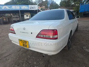 Toyota Cresta 1999 White