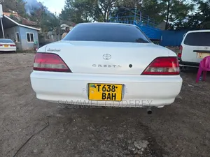 Toyota Cresta 1999 White