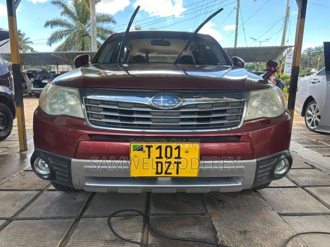 Subaru Forester 2006 Maroon