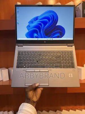 Laptop HP Zbook Fury 15 G7 32GB Intel Core i7 SSD 512GB