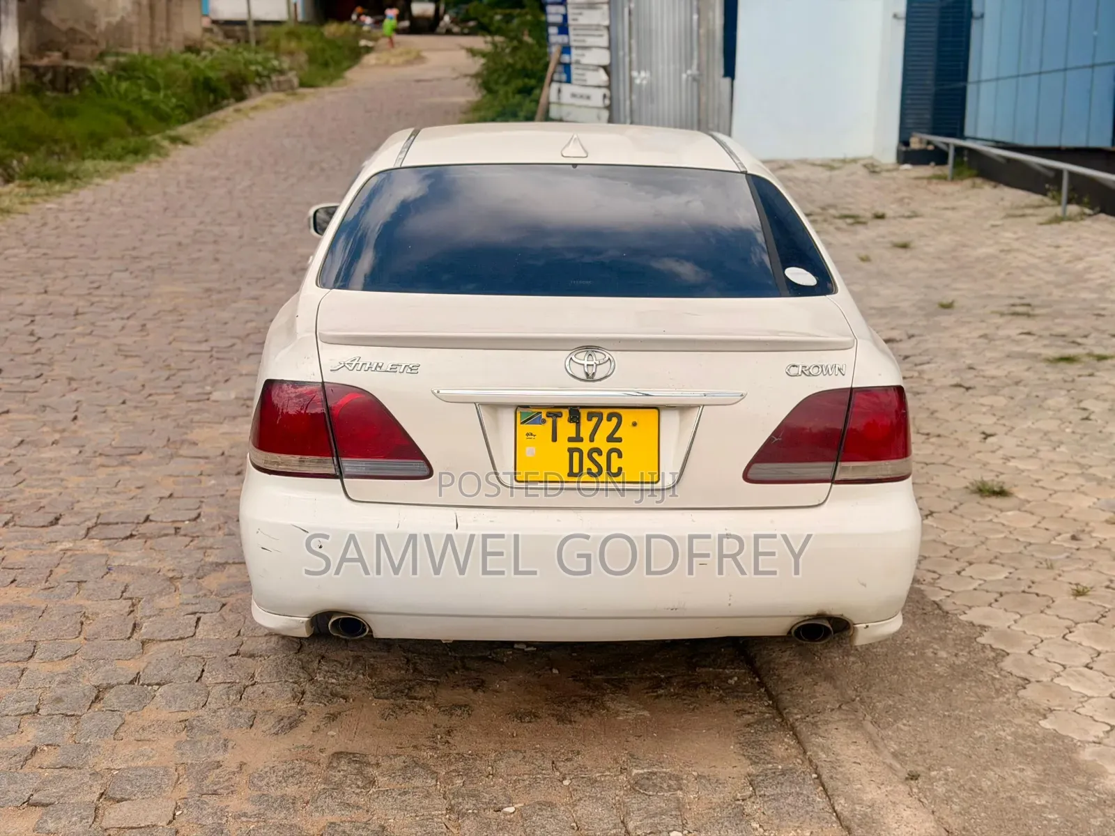 Toyota Crown 2006 White