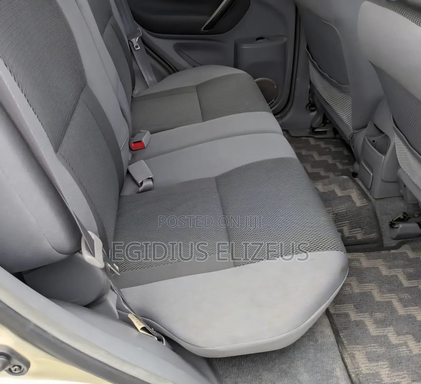 Toyota RAV4 2002 Gray