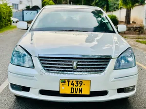 Toyota Premio 2005 White