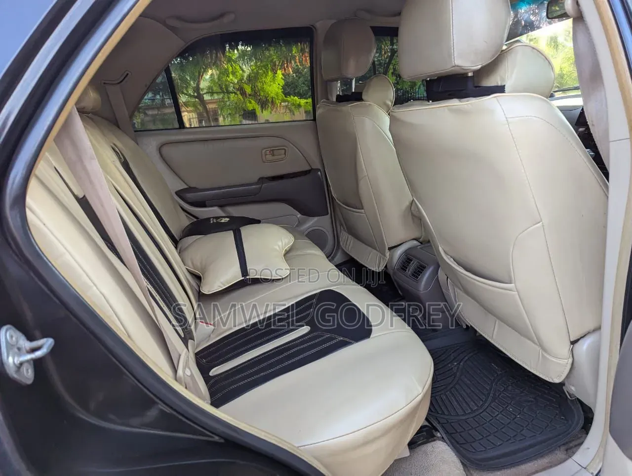 Toyota Harrier 2004 Gray