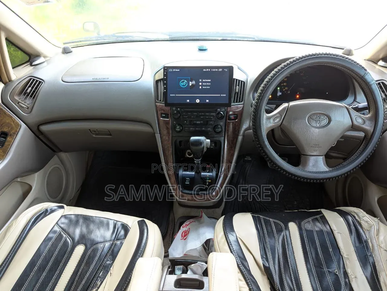 Toyota Harrier 2004 Gray