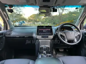 Toyota Land Cruiser Prado 2.8 2019 Black
