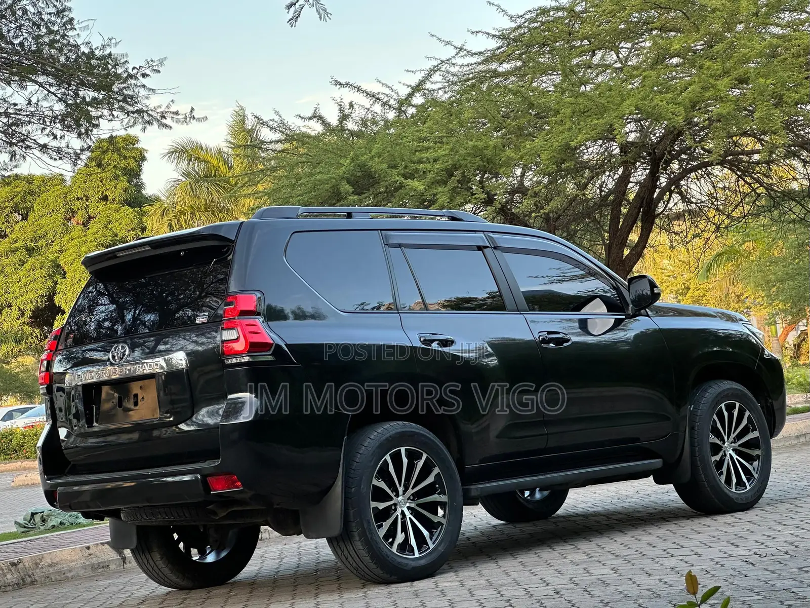 Toyota Land Cruiser Prado 2.8 2019 Black