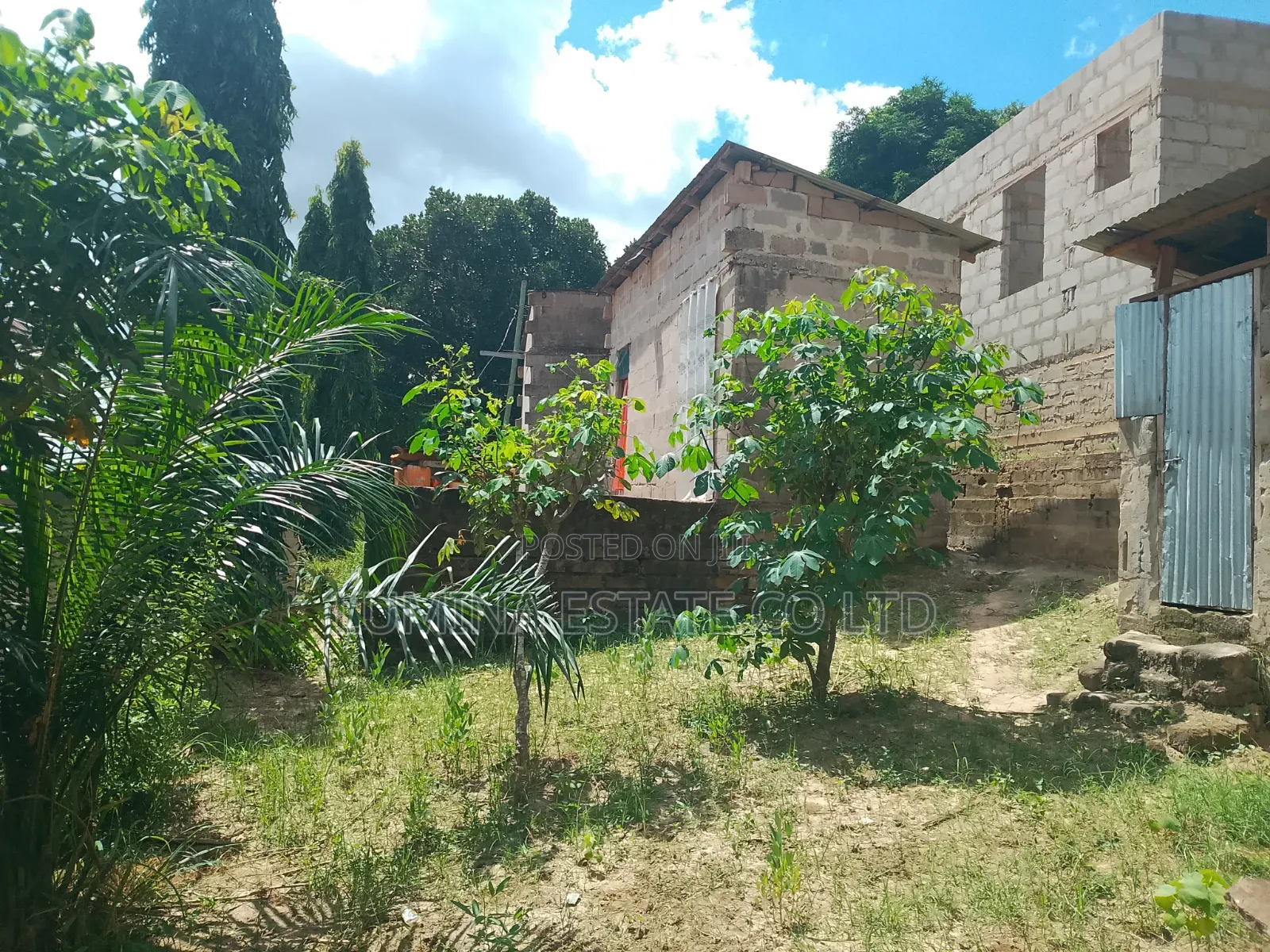 Nyumba Ya Vyumba Vitatu Inauzwa Goba