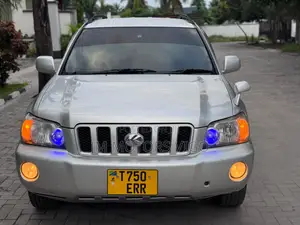 Toyota Kluger 2004 Silver