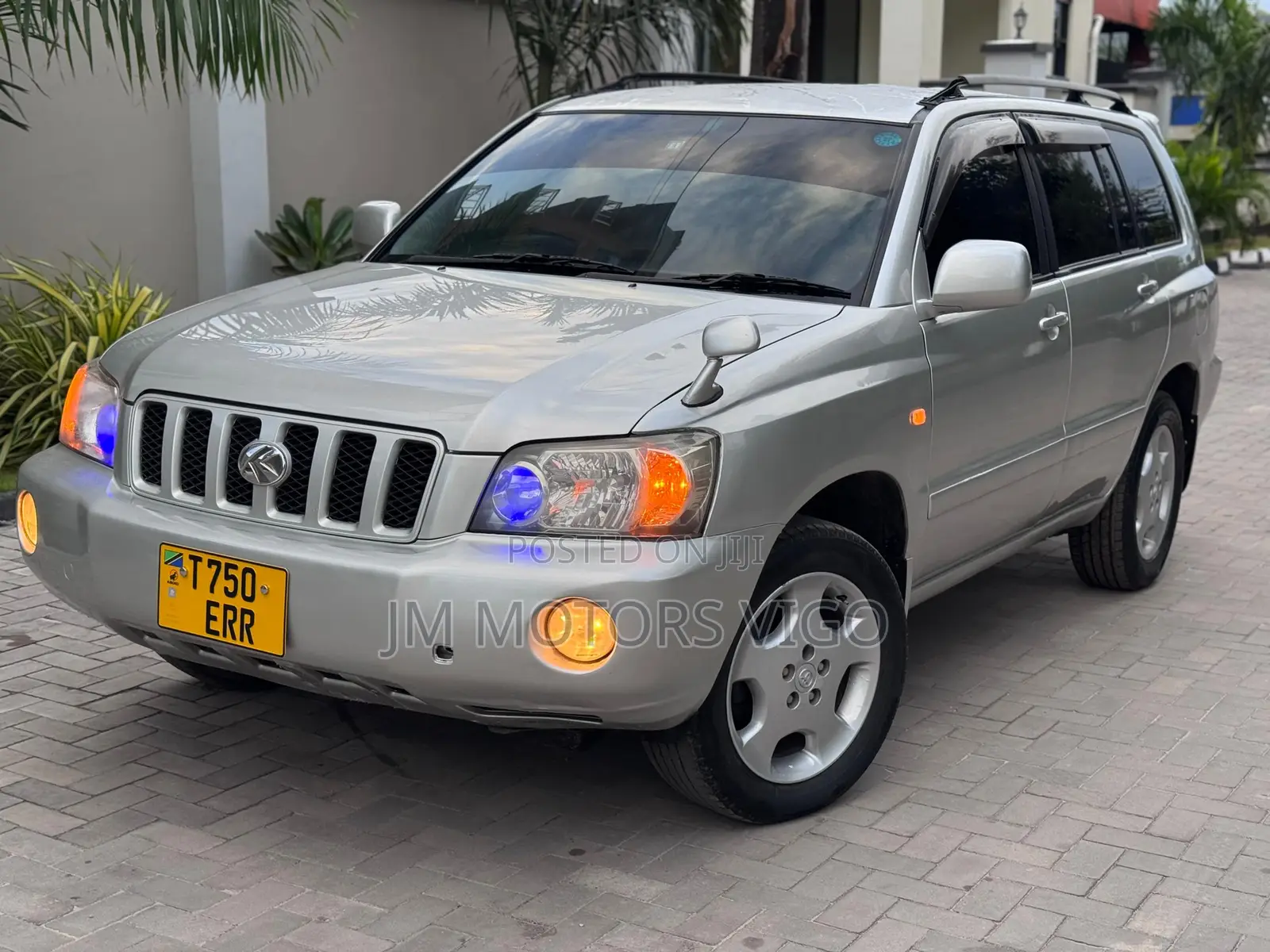 Toyota Kluger 2004 Silver