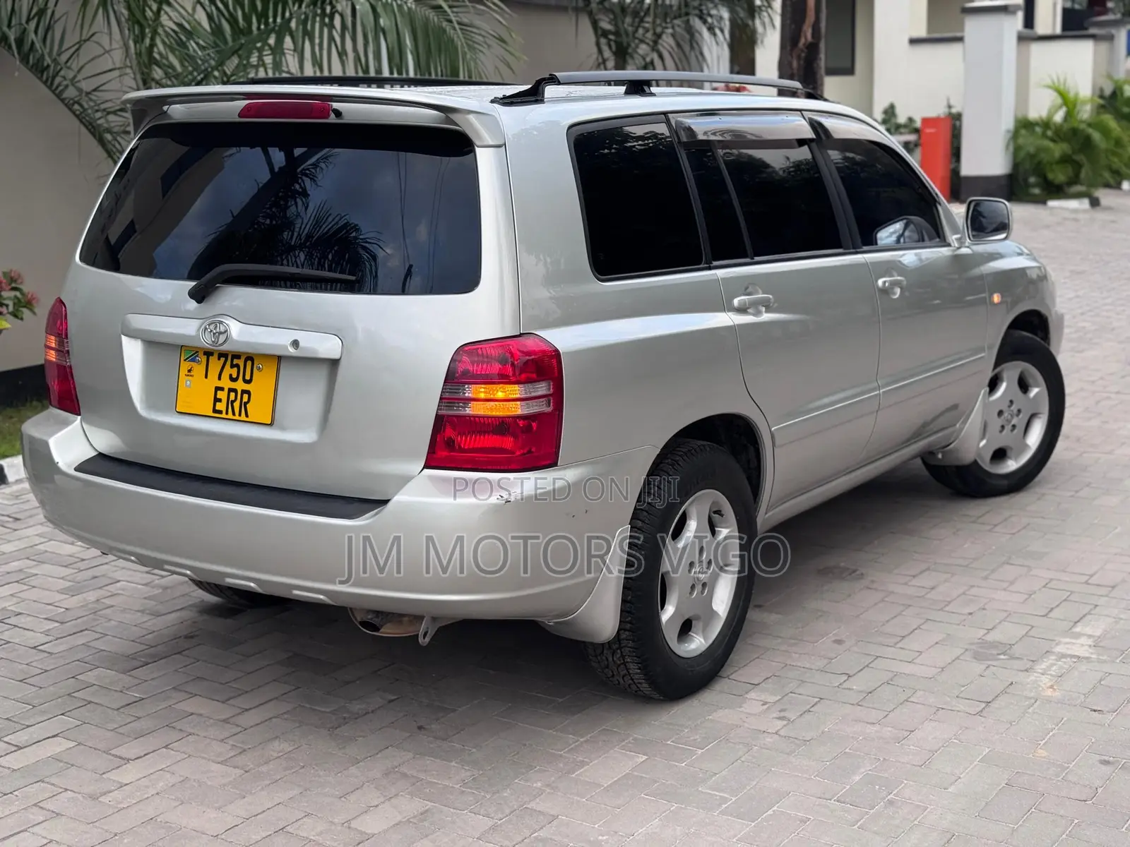 Toyota Kluger 2004 Silver