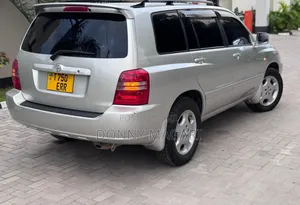 Toyota Kluger 2006 Silver