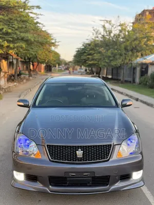 Toyota Crown 2007 Gray